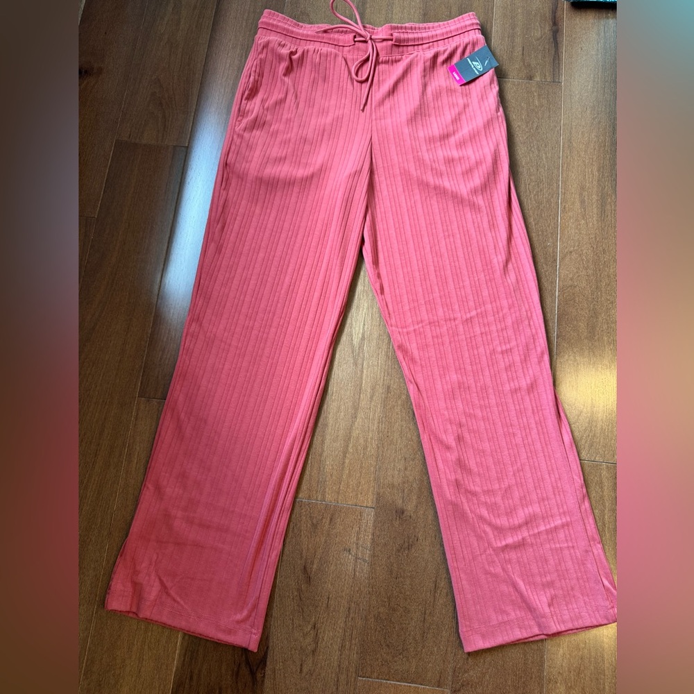 NWT PRO PLAYER Mineral Red Pants